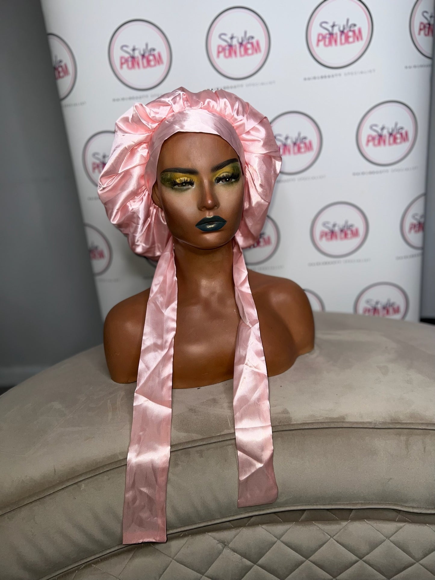 StylePonDem Silk Bonnet