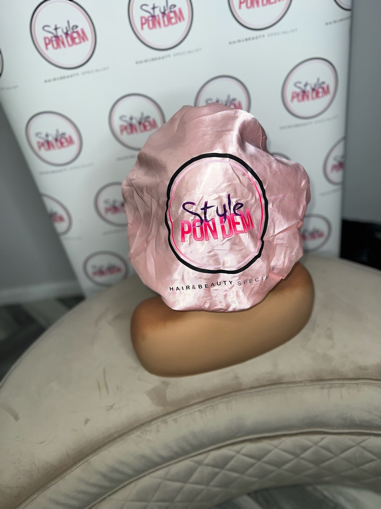 StylePonDem Silk Bonnet
