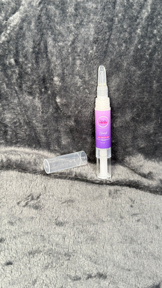 ‘Clench’ Lace Wig Adhesive- Glue Pen 20ml